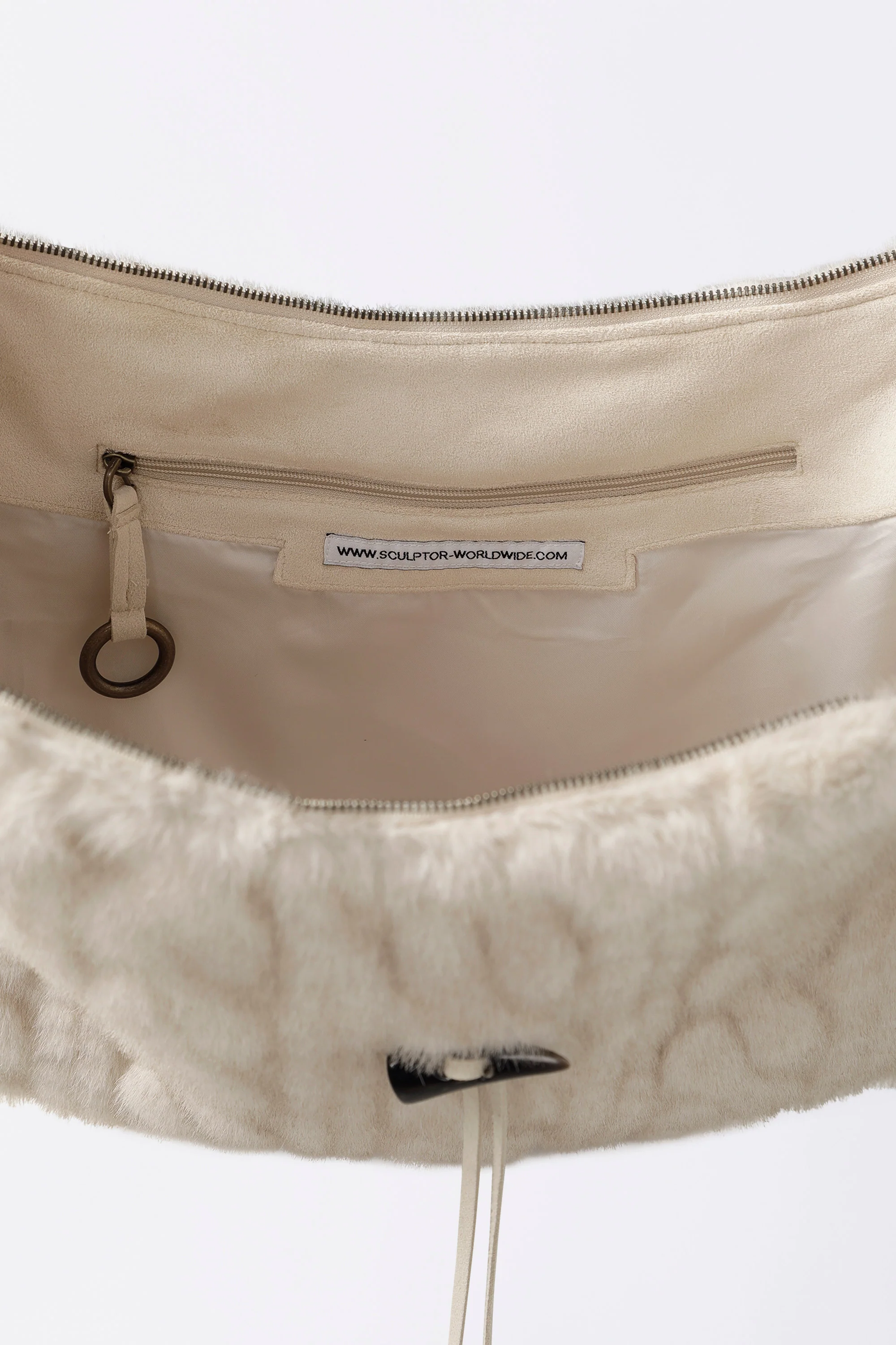 Horseshoe Fur Bag Ivory - Image 6