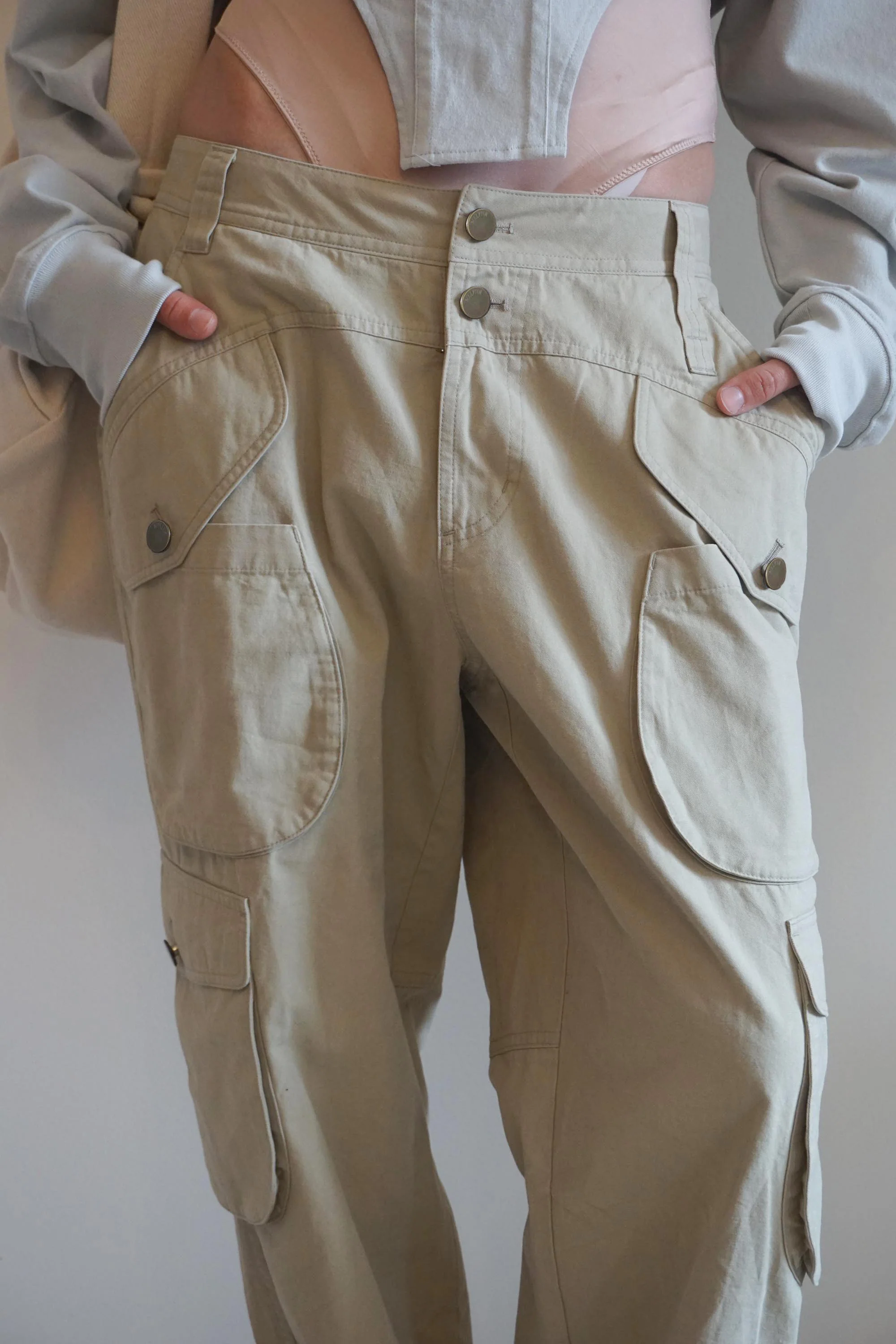 Ranch Cargo Pants Beige - Image 4